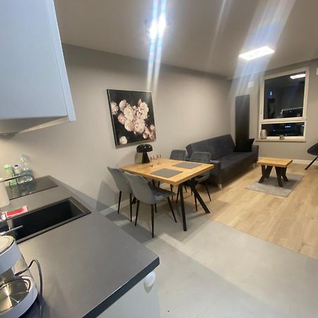 Wiktoryn 6 Piekne Nowe Apartamenty Z Duzymi Balkonami ワルシャワ エクステリア 写真