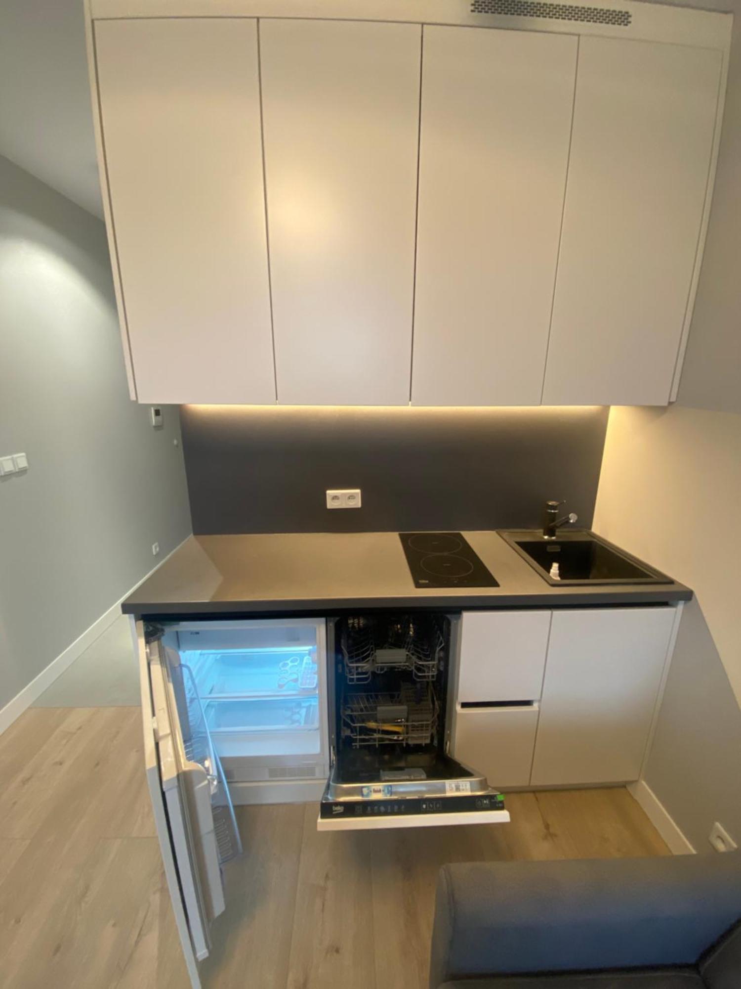 Wiktoryn 6 Piekne Nowe Apartamenty Z Duzymi Balkonami ワルシャワ エクステリア 写真