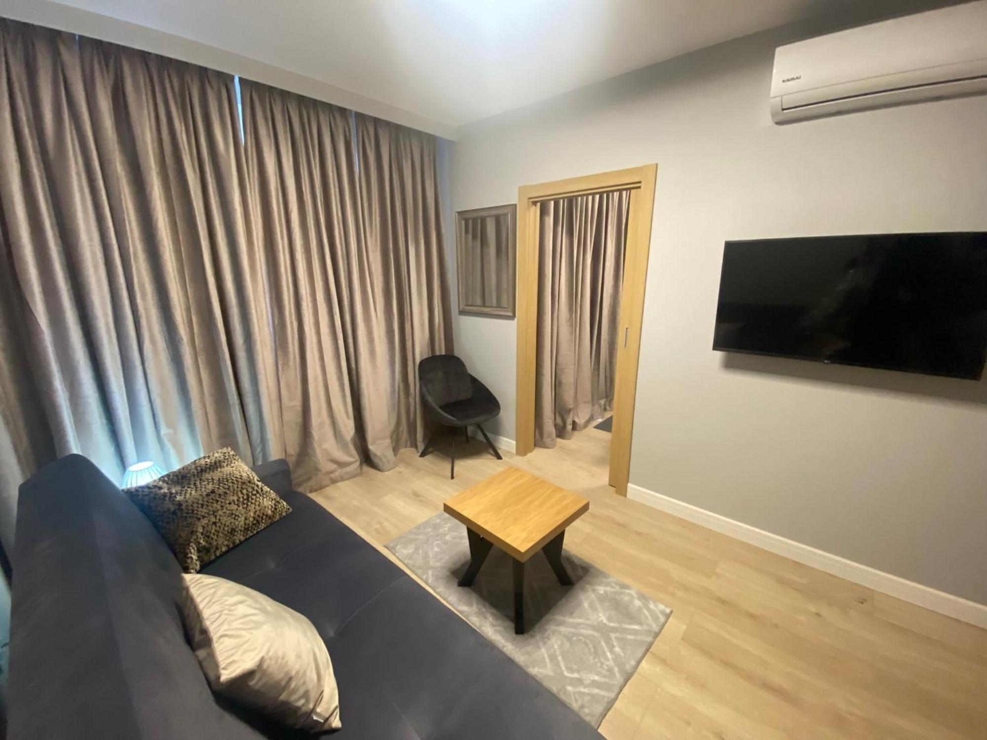 Wiktoryn 6 Piekne Nowe Apartamenty Z Duzymi Balkonami ワルシャワ エクステリア 写真