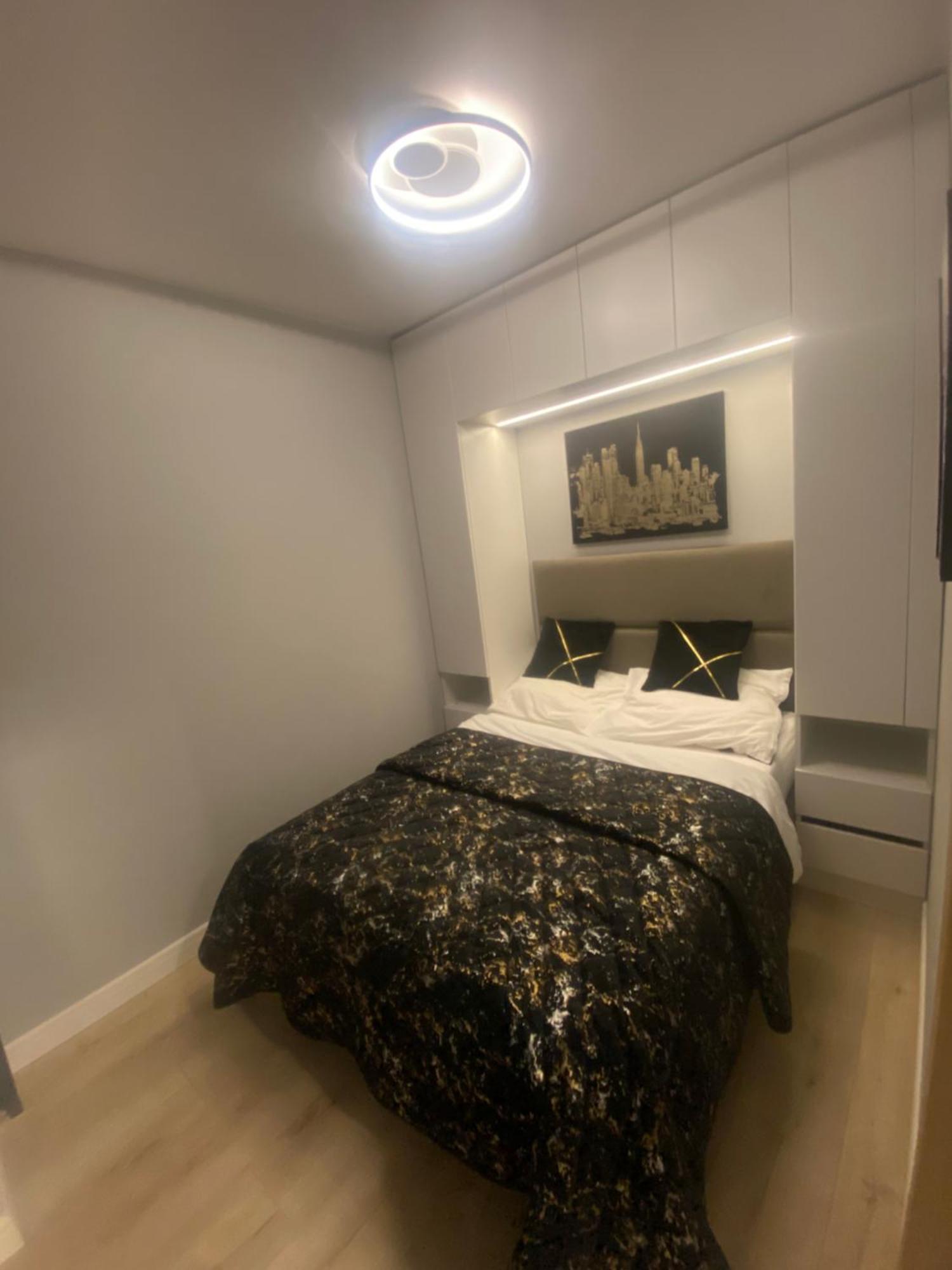 Wiktoryn 6 Piekne Nowe Apartamenty Z Duzymi Balkonami ワルシャワ エクステリア 写真